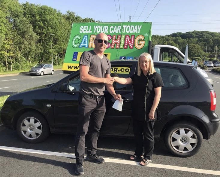 A customer selling their car with Car Ching